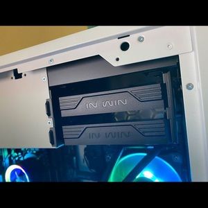 3060 pc 16gb of ram 3600 processor msg me for more info